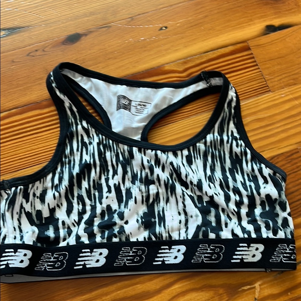 New Balance Women's Black and White Sports Bra